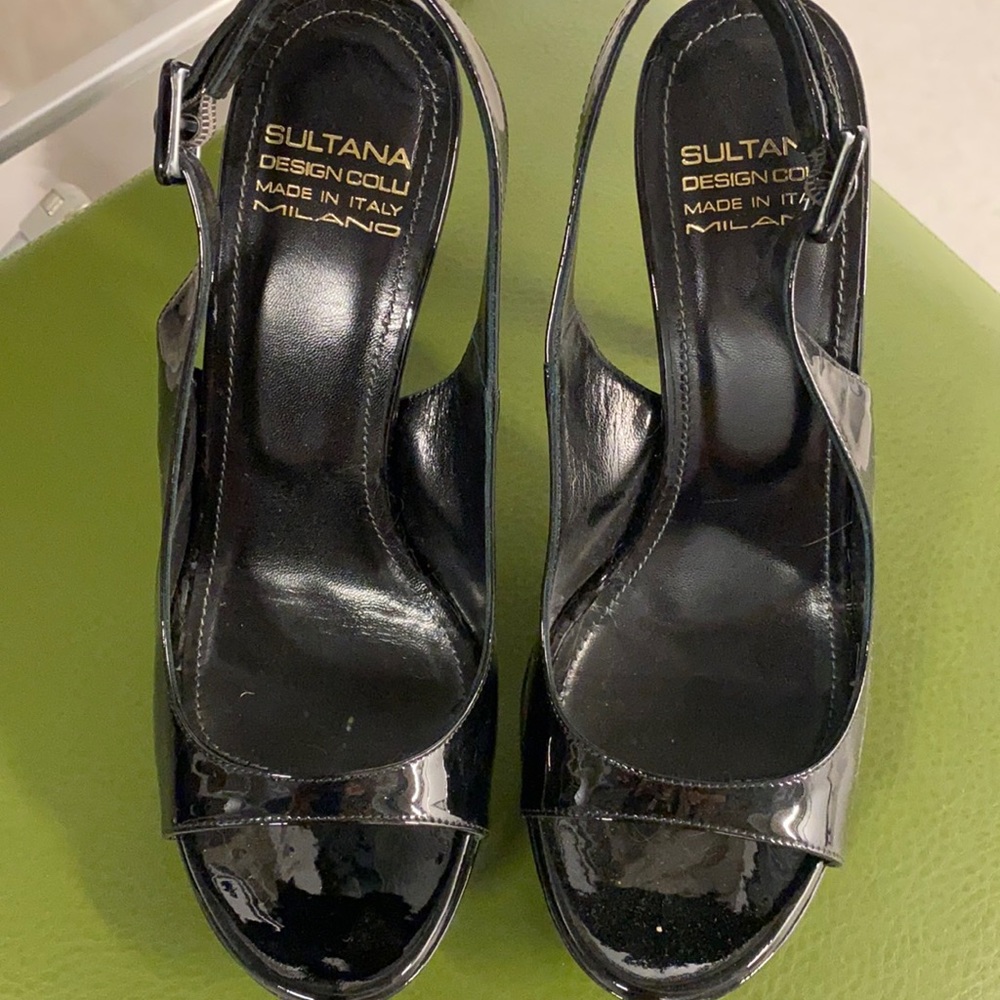 SULTANA Design Colli black patent stilettos EUC 38